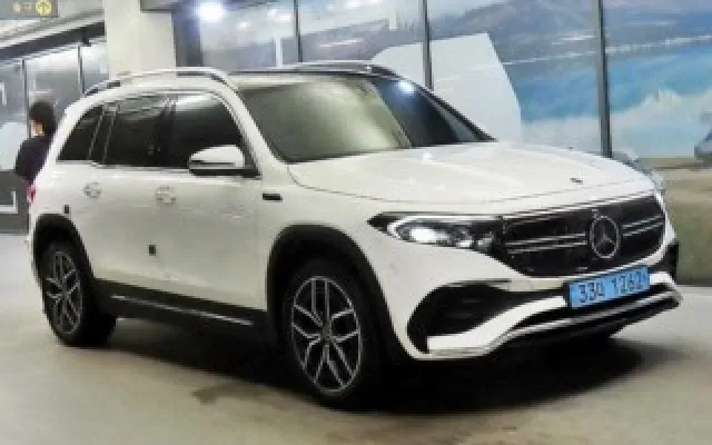 인천직거래중고차 EQB (X243) EQB 300 4MATIC AMG 라인 매물 사진 12 - 2022/11 33,681km